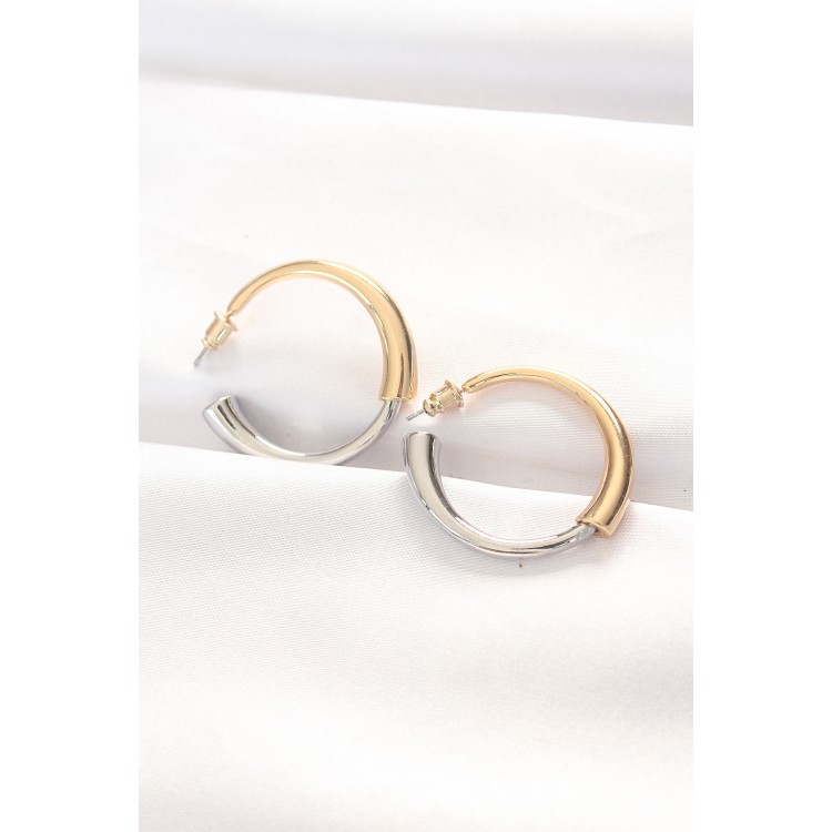 Double-Tone Rice-Shaped Hoop Earrings - TJ-BKP8887