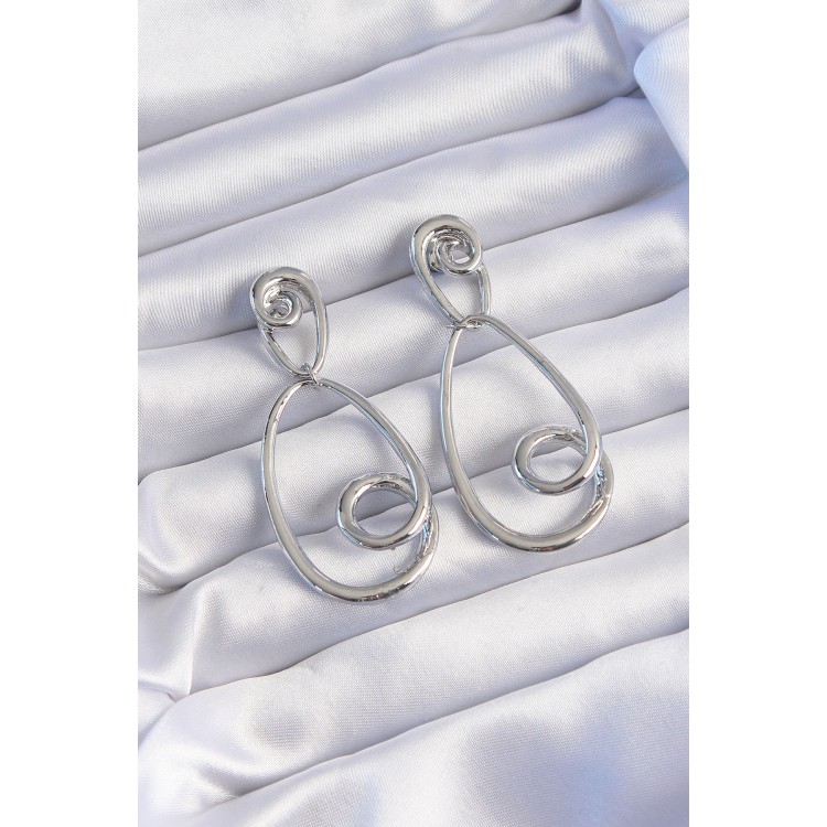 Pirinç Gümüş Renk Kıvrımlı Sallantılı Küpe - TJ-BKP9236