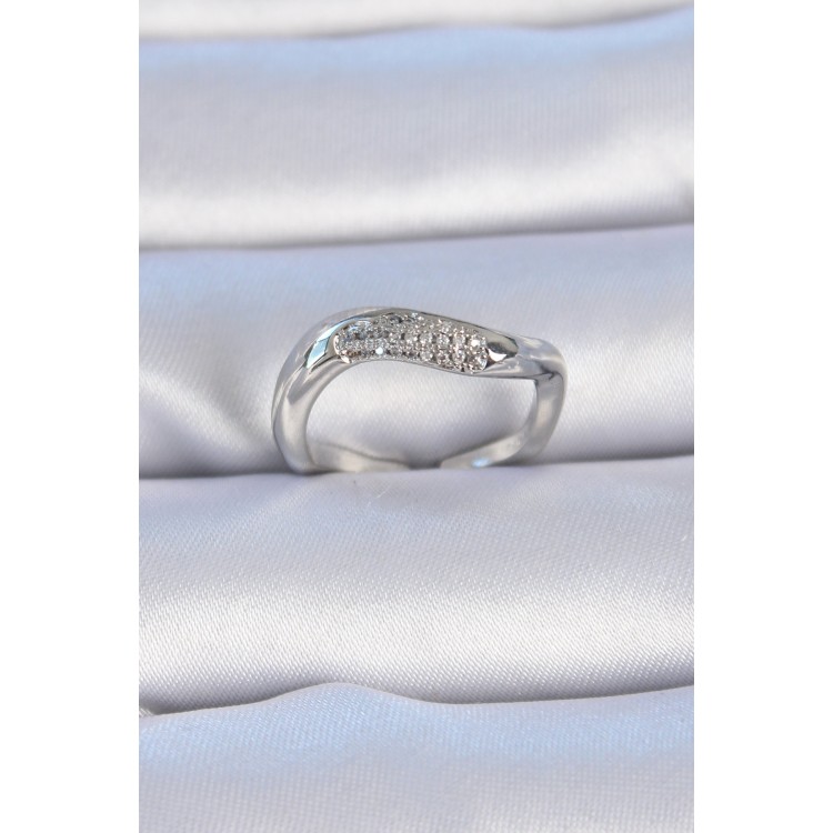 Pirinç Gümüş Renk Zirkon Taşlı Kadın Yüzük - TJ-BYK3309