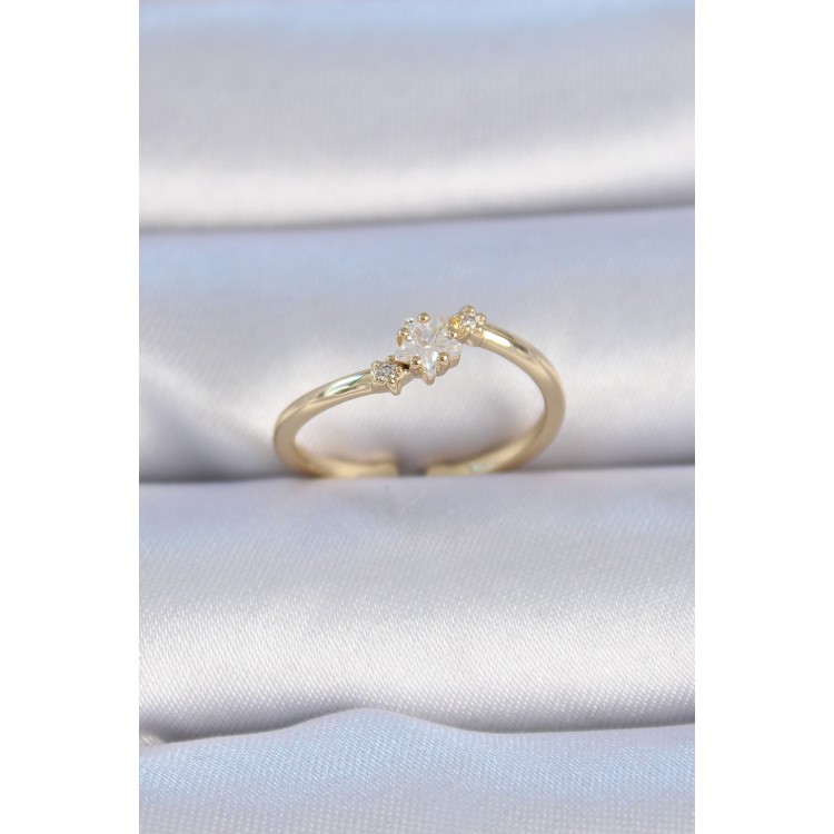 Pirinç Gold Renk Beyaz Çiçek Model Zirkon Taş Detay Kadın Yüzük - TJ-BYK3322