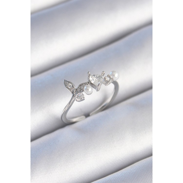 Pirinç Gümüş Renk Zirkon Taşlı Kalp Yaprak Model İnci Detay Kadın Yüzük - TJ-BYK3431