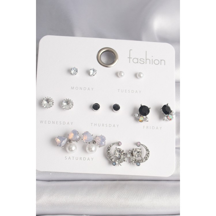 Pirinç Gümüş Renk Zirkon Taşlı Fiyonk Figür İnci Detay 7 Çift Kadın Küpe Seti - TJ-BKP10140