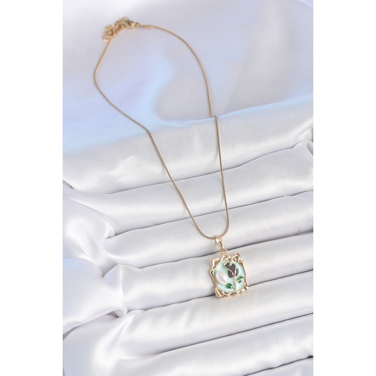 316L Çelik Gold Renk Zincir Mavi Mineli Çiçek İşlemeli İnci Detay Portre Model Kadın Kolye - TJ-BKO10186