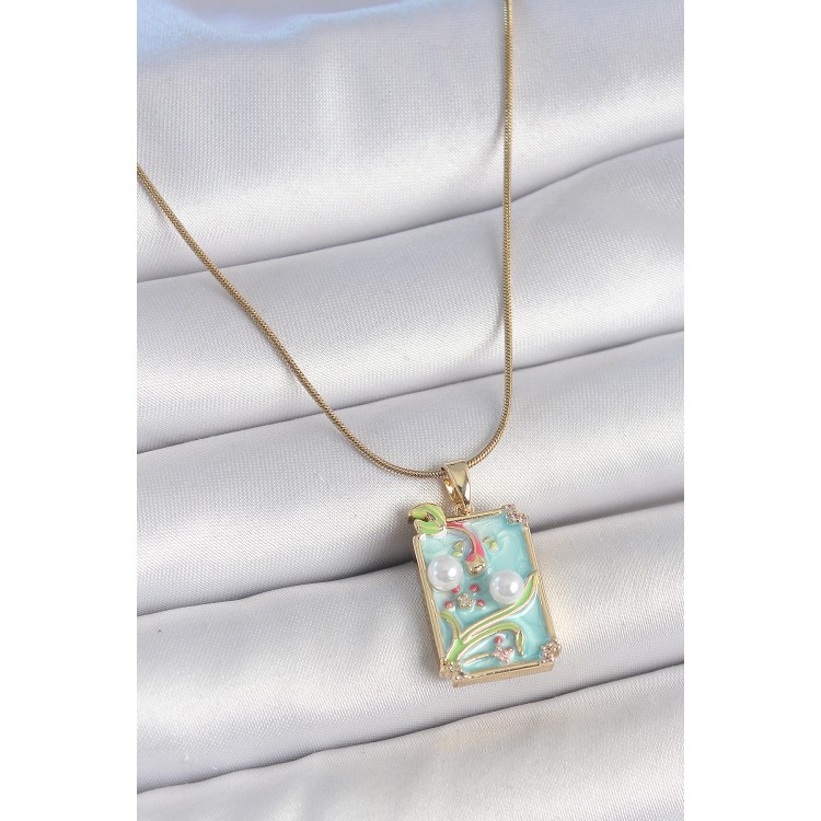 316L Çelik Gold Renk Zincir Mavi Mineli İncili Çiçek İşlemeli Portre Model Kadın Kolye - TJ-BKO10191