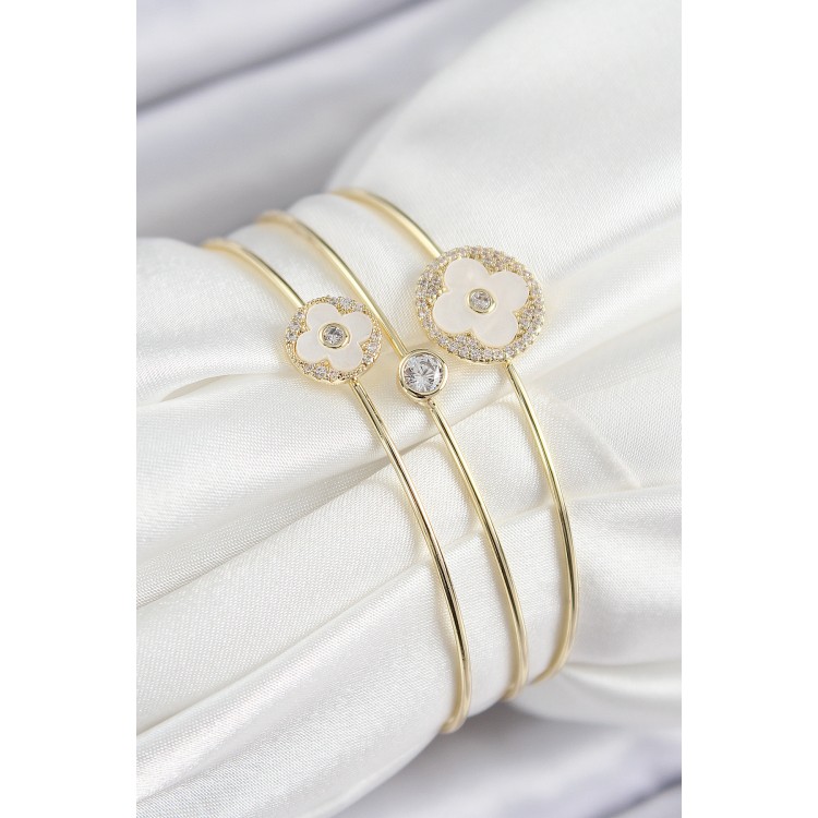 Pirinç Zirkon Taşlı Yonca Model Gold Renk Vip 3'lü Kadın Bileklik - TJ-BB7336