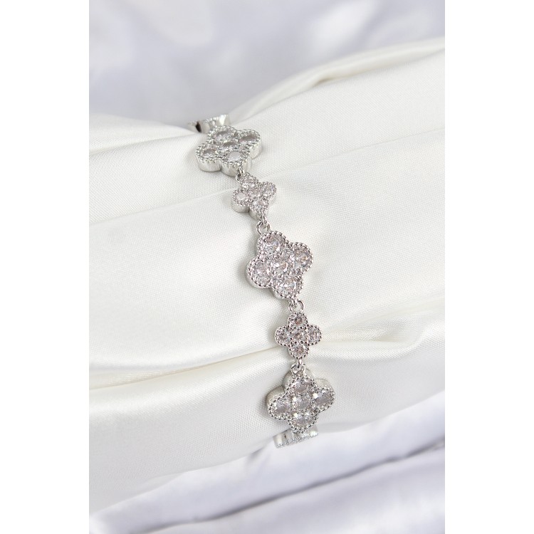 Pirinç Zirkon Taşlı Yonca Model Gümüş Renk VIP Seri Kadın Bileklik - TJ-BB7521