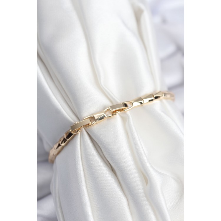 Pirinç VIP Seri Gold Renk Zirkon Taşlı Yıldız Model Kadın Bileklik - TJ-BB7931