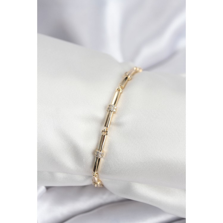 Pirinç VIP Seri Gold Renk Parçalı Model Zirkon Taşlı Kadın Bileklik - TJ-BB7941