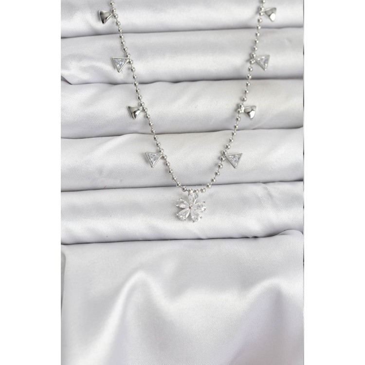 Pirinç Gümüş Renk Zirkon Taşlı Çiçek Model Kadın Kolye - TJ-BKO10652