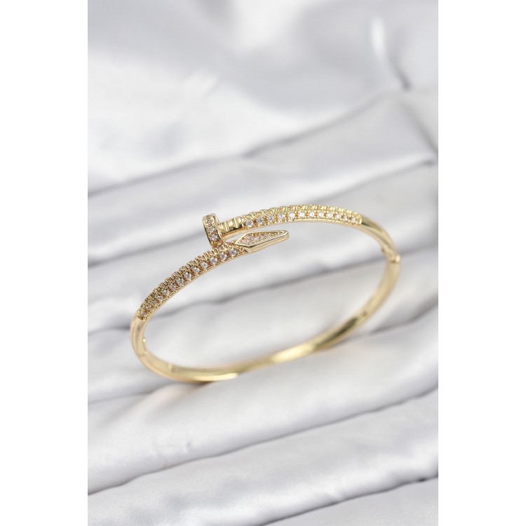 Pirinç Gold Renk Zirkon Taşlı Çivi Model Kadın Kelepçe Bileklik - TJ-BB8225