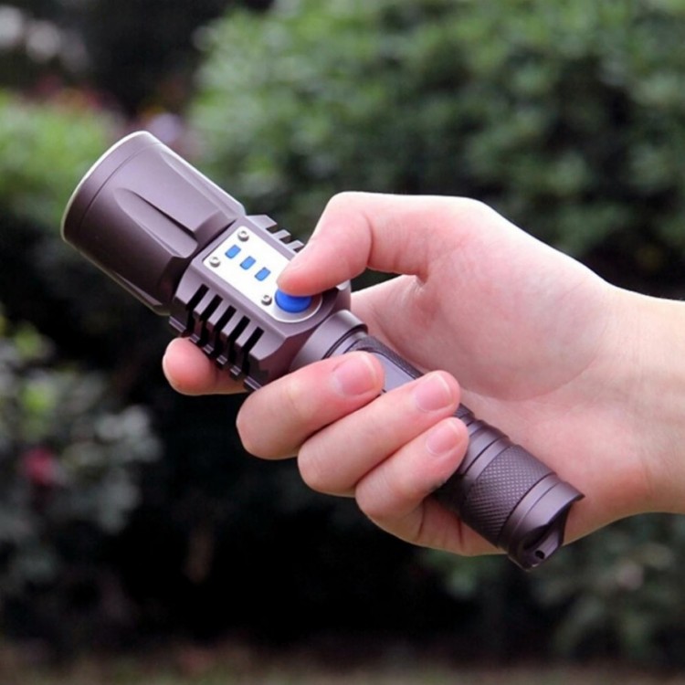 Baretta BRS18 Oto Şarjlı T6 Led 3000 Lümen El Feneri