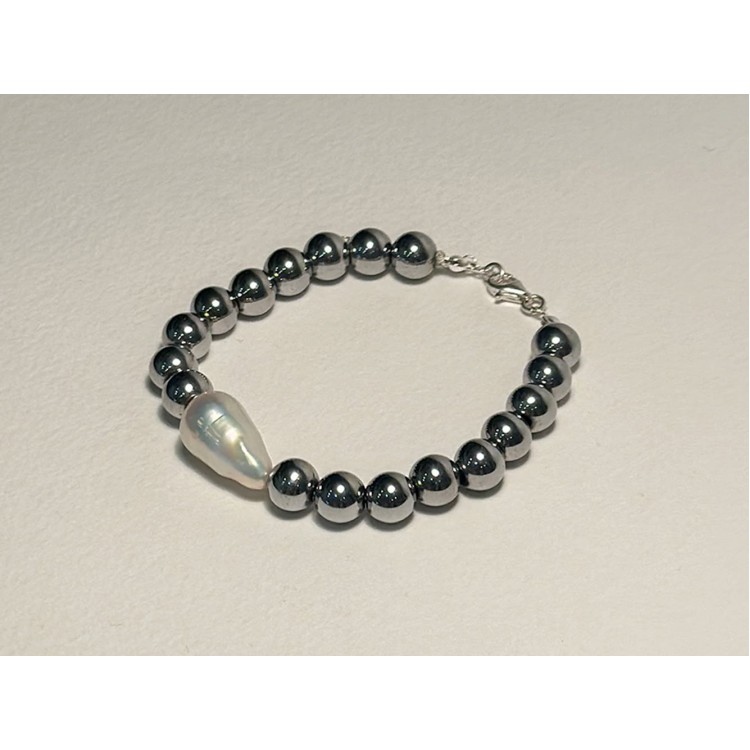 ASHES AND PEARL BRACELET