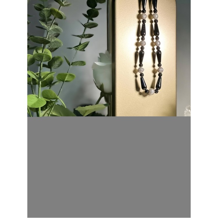 KÜLLER VE İNCİ BİLEKLİK