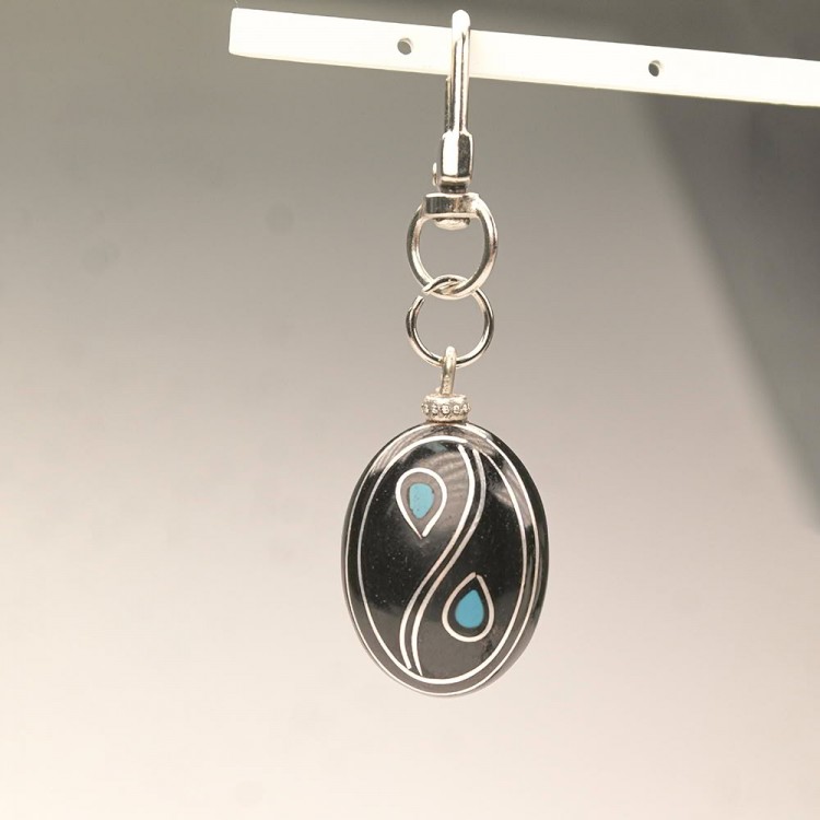 Damla Tasarım Mine İşlemeli Oltu Taşı Anahtarlık