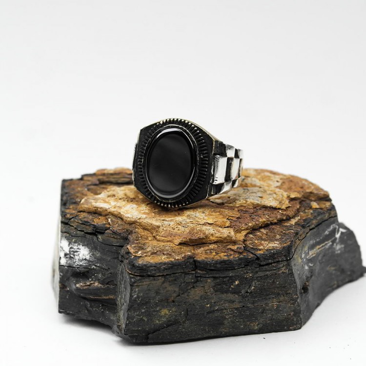 Silver Model Men's Ring with Cord Patterned Opsidian Stone