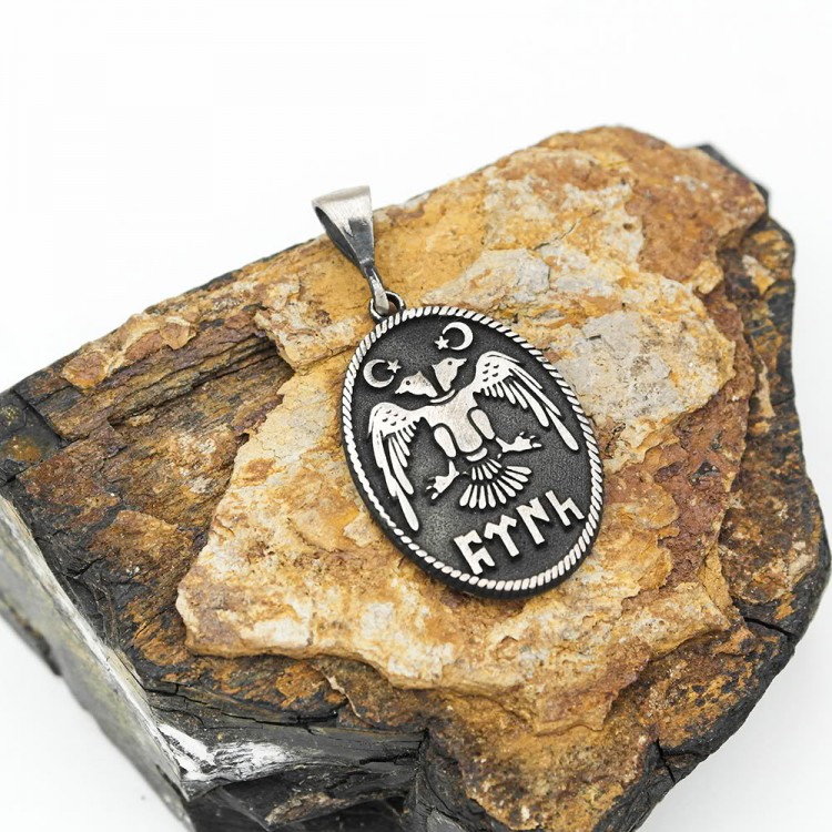 Çift Başlı Kartal  İki Yüzü Desenli  Gümüş Model Erkek Kolye