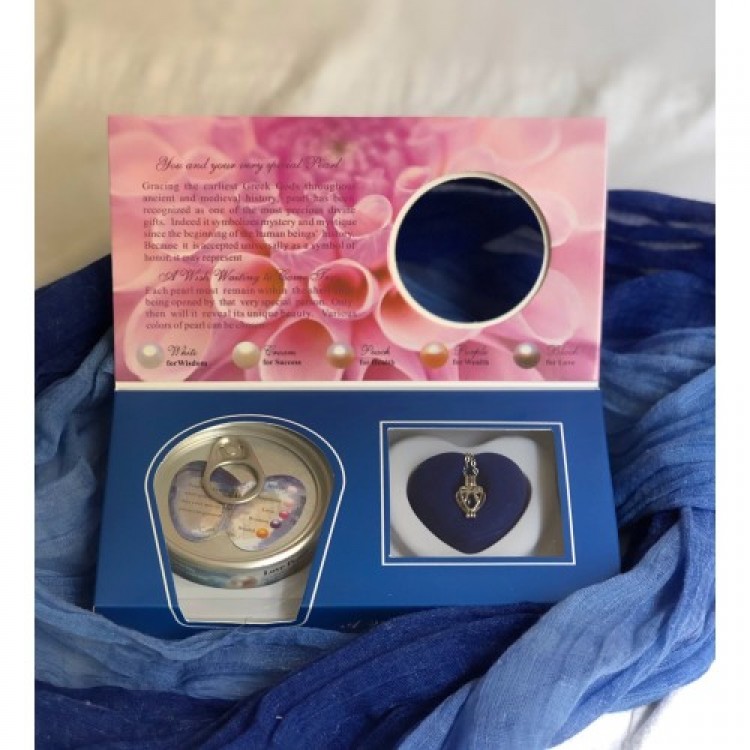 Real Pearl Necklace Inside an Oyster