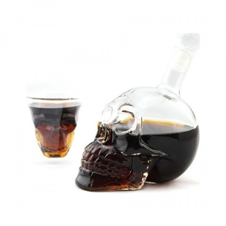 Skull Bottle 550 ml.