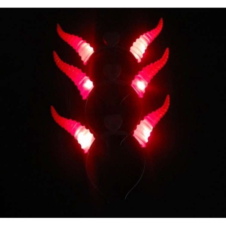 Red Color LED Lighted Curved Horn Crown