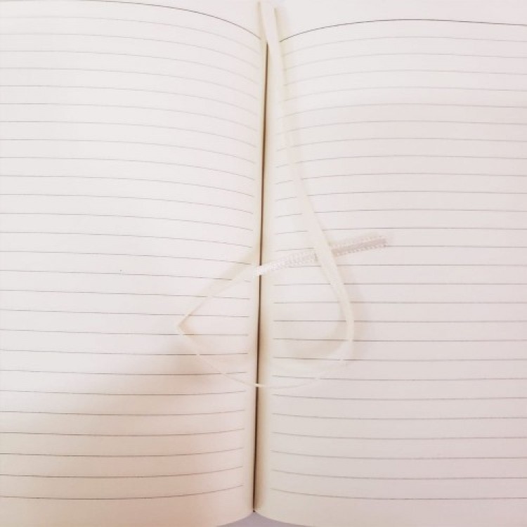 Dekoratif Yeşil Deri Kaplama Defter Ahşap Kutulu Hediyelik Vip Set Dekoratif Yeşil Deri Kaplama Defter Ahşap Kutulu Hediyelik Vip Set