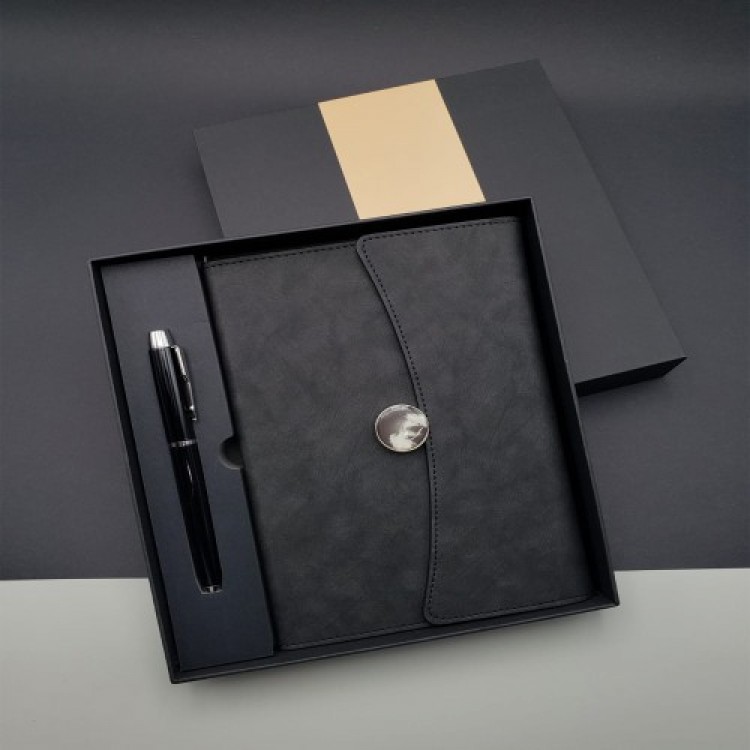 Special Boxed Leather Notebook and Roller Pen Set