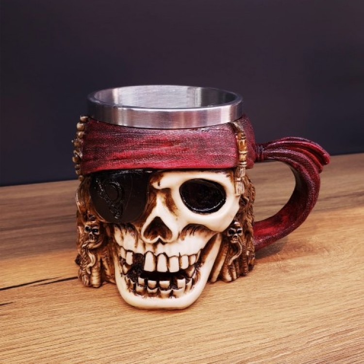Skull Pirate Mug