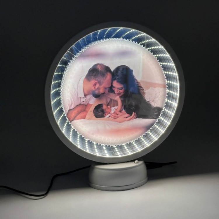 Round Magic Mirror Showing Depth